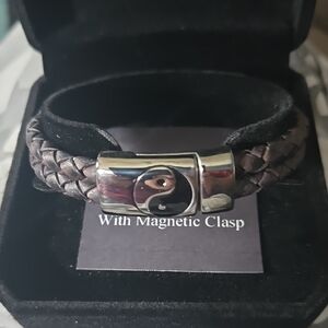 Disrested Brown Braided Bracelet with Yin-Yang Stainless Magnetic Clasp.